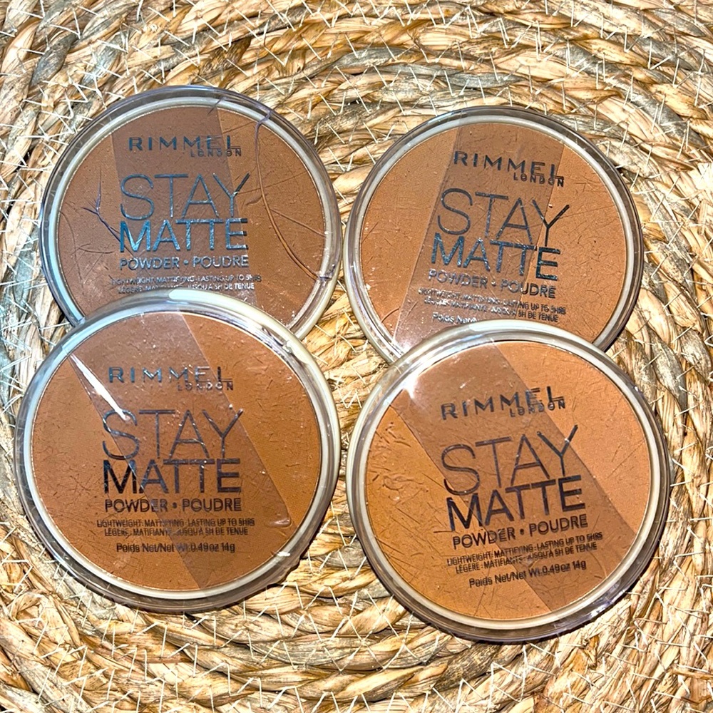 RIMMEL LONDON STAY MATTEE POWER